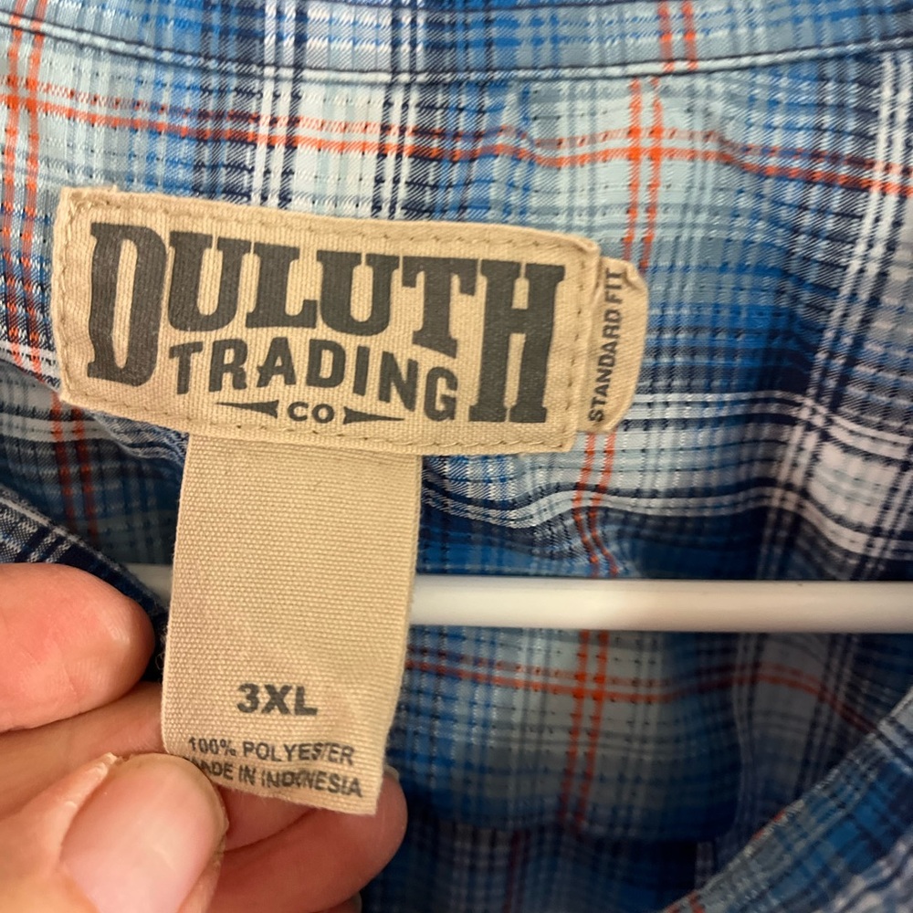 Duluth Trading Co Men's Blue Plaid Button Down Shirt - Picture 2 of 3